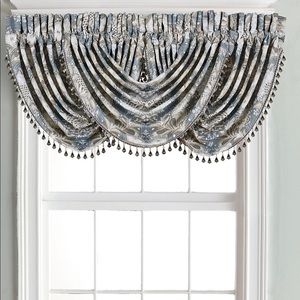 J Queen New York Waterfall Valance